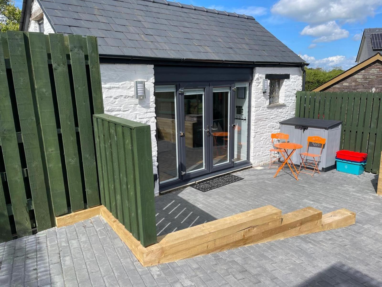 Little Cottage Of The Beacons Brecon Exterior photo